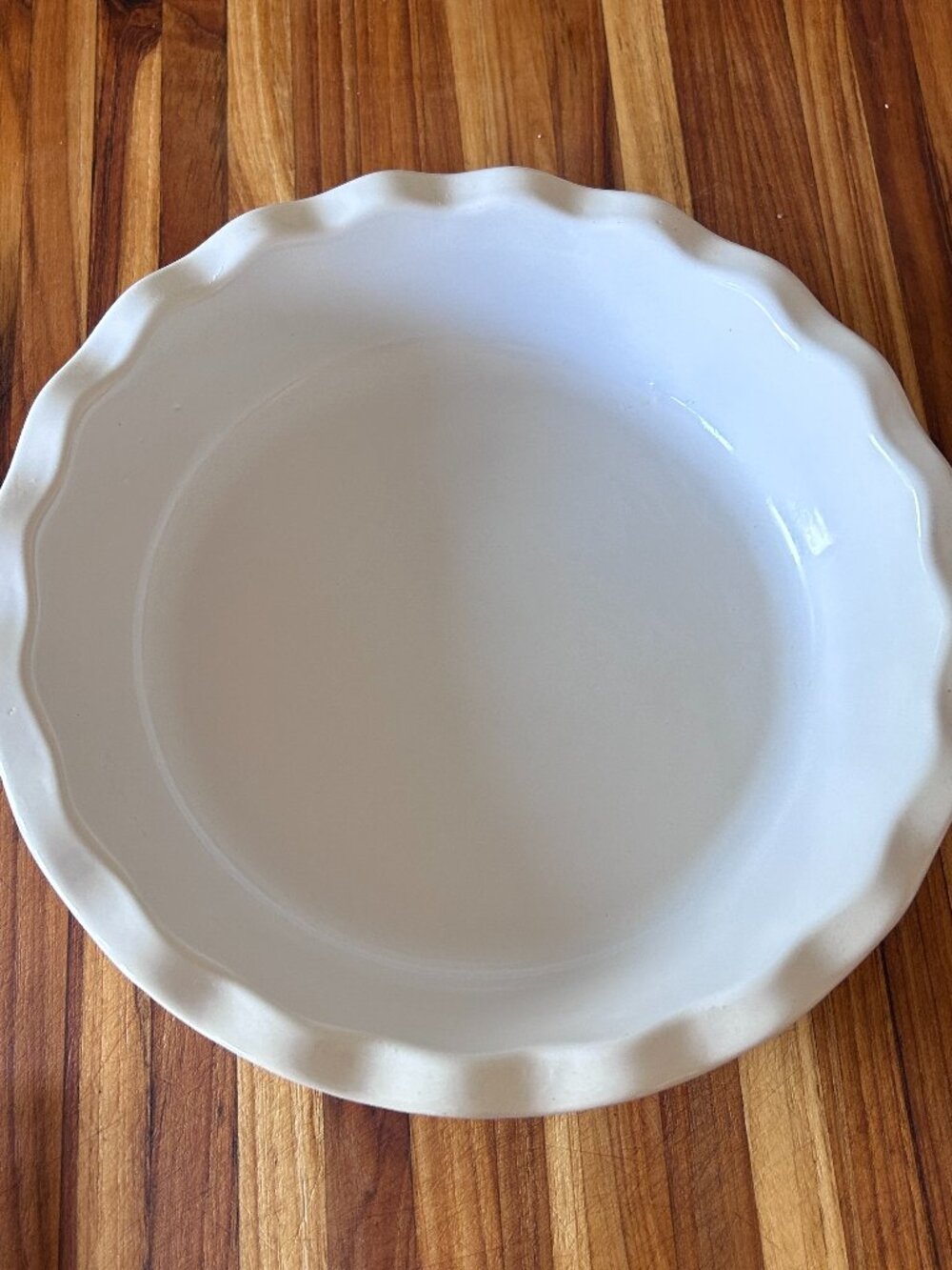 Emile Henry | 9" Pie Dish Modern Classics Ceramic Collection